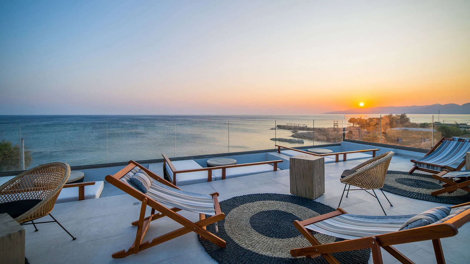 Hotel Akasha Beach Hotel & Spa